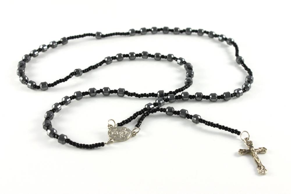 Lau Fashion Unisex Rosenkranz Kette Schwarz Perlen Kreuz Anhänger Bettel Fashion Ø 6mm Schlussverkauf