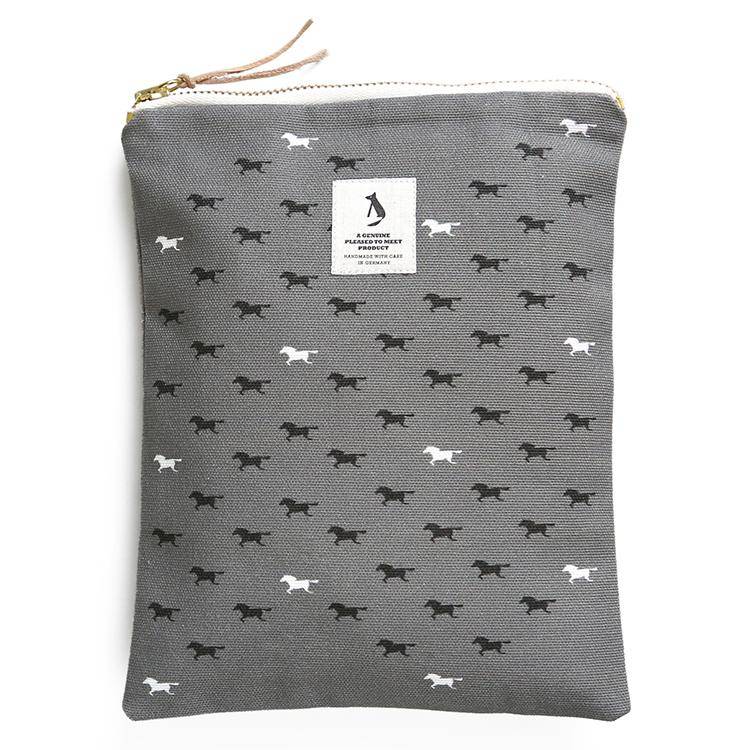 Pleased To Meet Lucky Arrows Pouch Black Friday