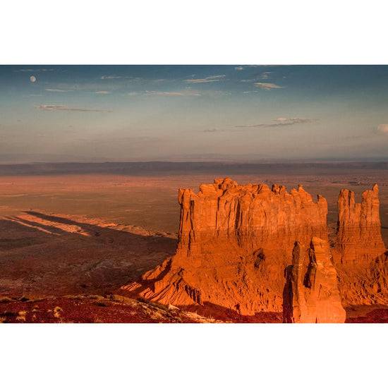 Queen Kerosin Acrylglasbild - MOON OVER MONUMENT VALLEY Letzte 2 Tage