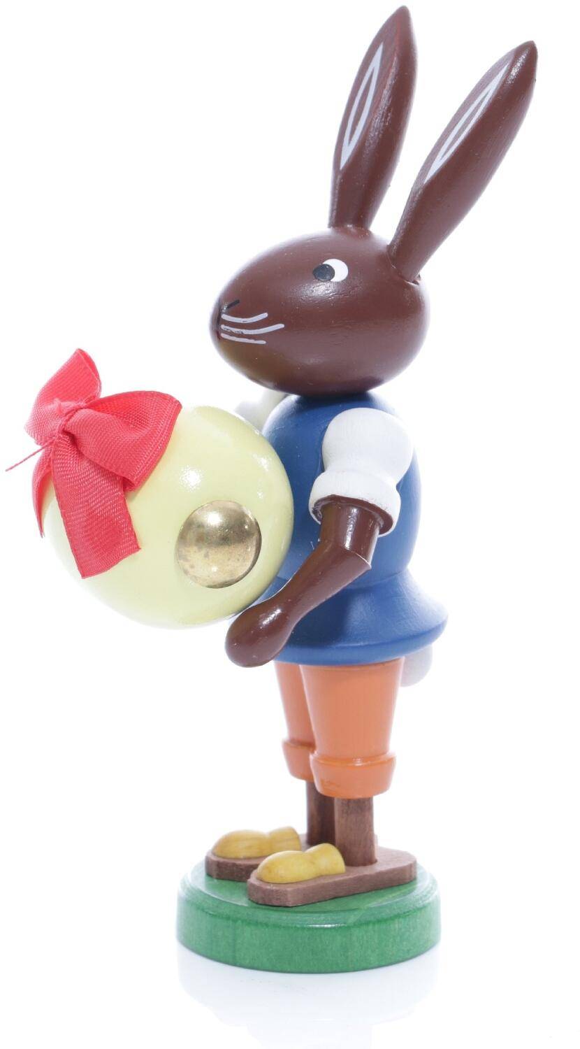 Rudolphs Schatzkiste Osterfigur - Osterhase mit Ei mit roter Schleife verziert - Höhe ca 9 cm zollfrei