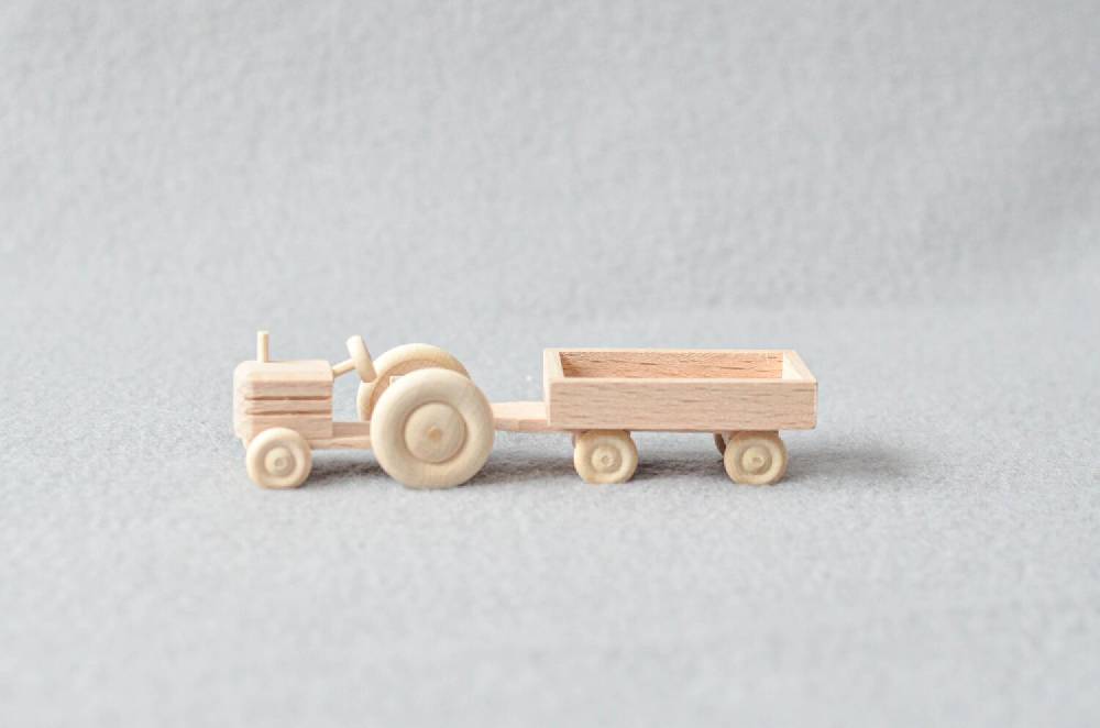 Rudolphs Schatzkiste Holzspielzeug Traktor mit Anhänger natur HxBxT 3,5x7,5x3cm Vatertagsangebot