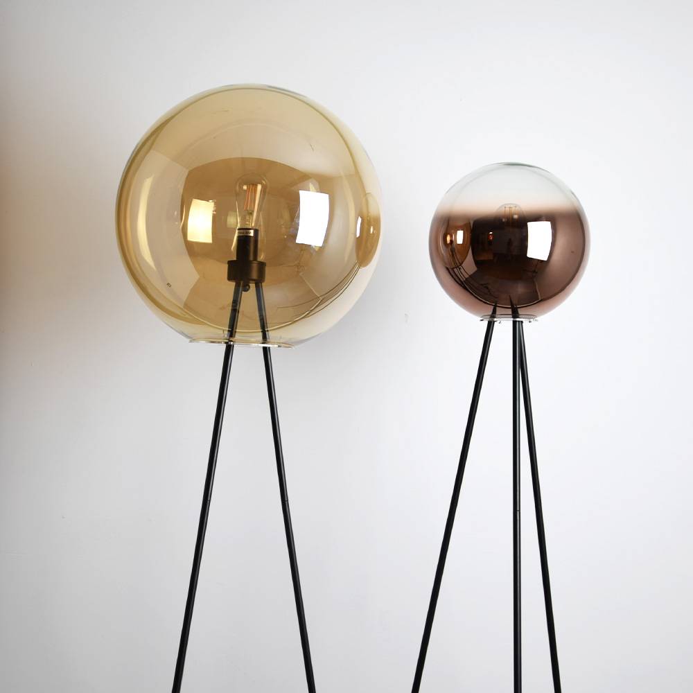 S.Luce s.luce Dreibein-Stehleuchte Orb Tripod 160cm mit Glaskugel Super Rabatt