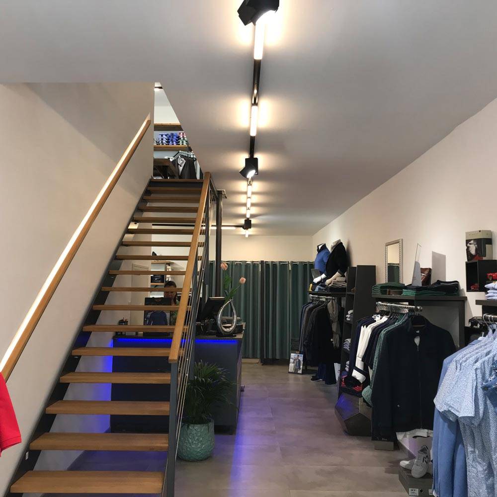 S.Luce 3-Phasen Linienleuchte 2200lm 20W 3000K warm Schwarz Im Verkauf